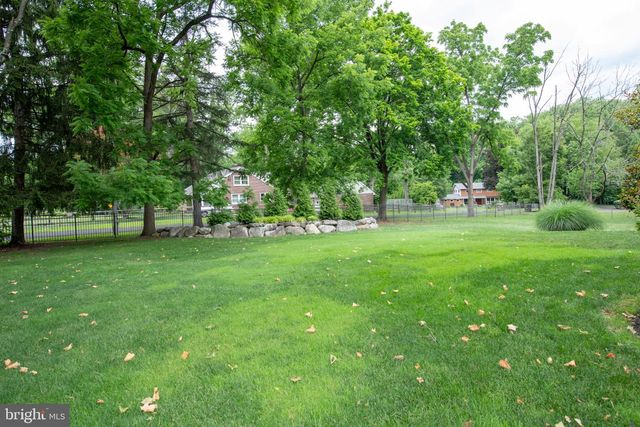 711 MOREDON RD, Jenkintown, PA 19046