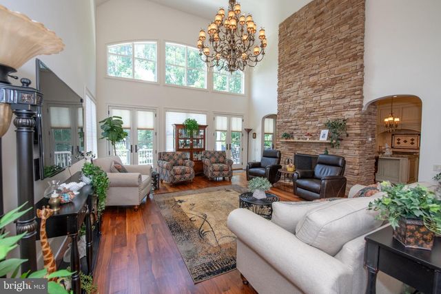 711 MOREDON RD, Jenkintown, PA 19046