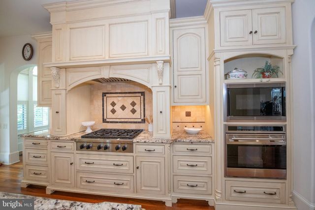 711 MOREDON RD, Jenkintown, PA 19046