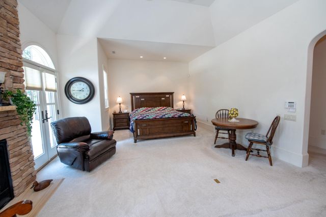 711 MOREDON RD, Jenkintown, PA 19046