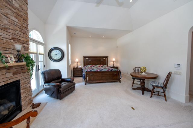 711 MOREDON RD, Jenkintown, PA 19046