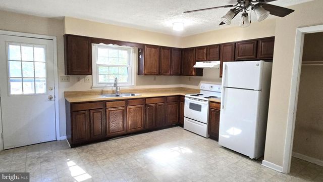 139 BRUNSWICK RD, Stephens City, VA 22655