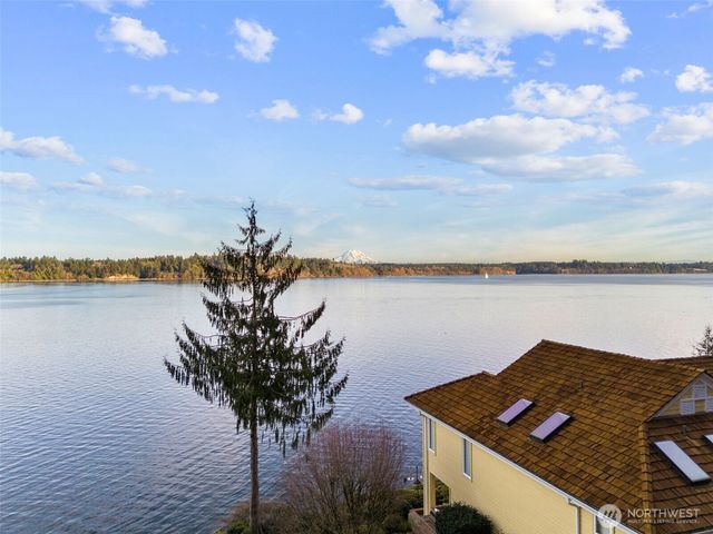 6734 Klein Street NW, Olympia, WA 98502