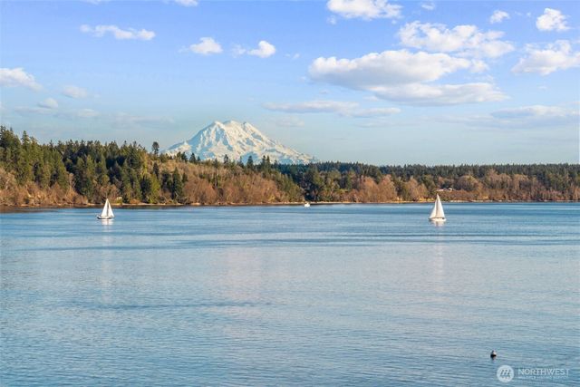 6734 Klein Street NW, Olympia, WA 98502