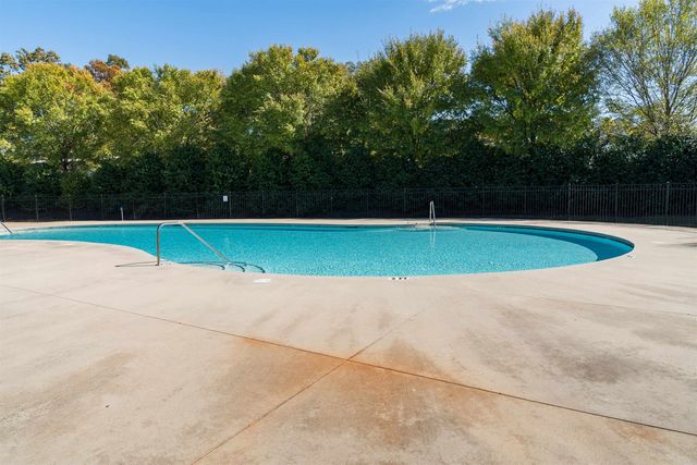 216 Bandallon Place, Boiling Springs, SC 29316