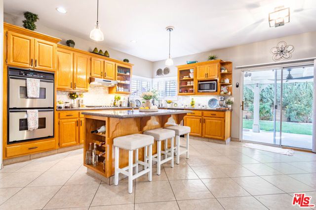 42310 Daniel Drive, Lancaster, CA 93536