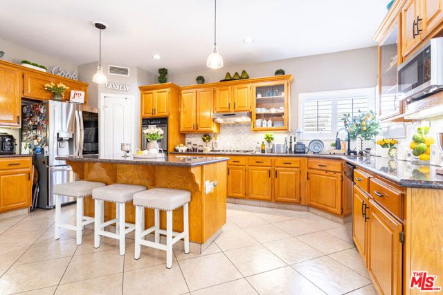 42310 Daniel Drive, Lancaster, CA 93536