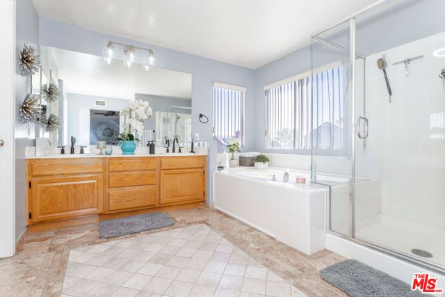 42310 Daniel Drive, Lancaster, CA 93536