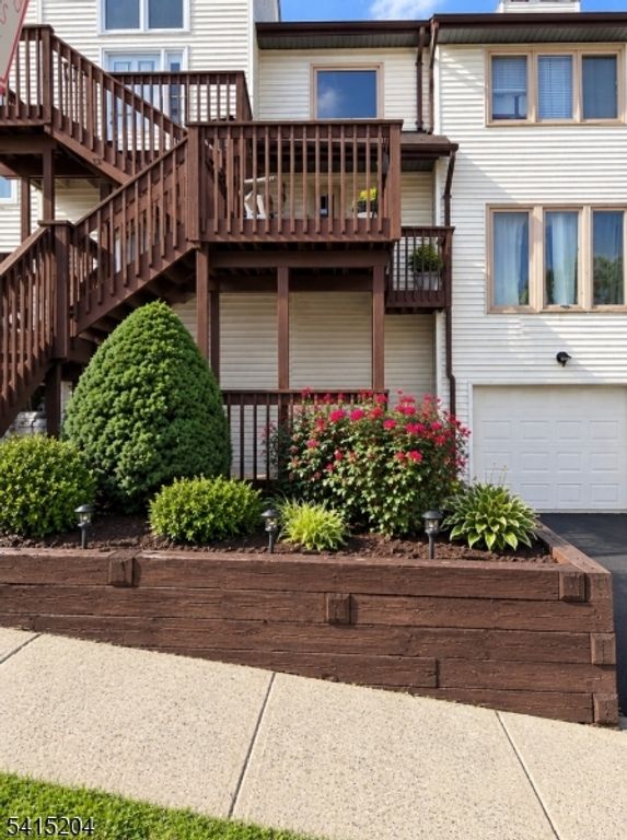 4 Sickle St, Dover Town, NJ 07801 — photo 2