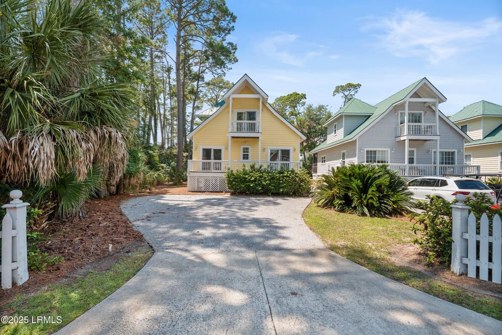 15 Davis Love Drive, Fripp Island, SC 29920