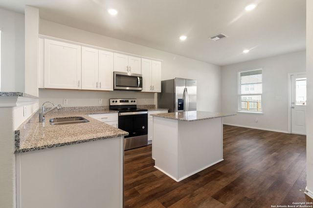 10243 Band Wagon, Converse, TX 78109