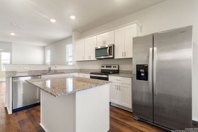 10243 Band Wagon, Converse, TX 78109