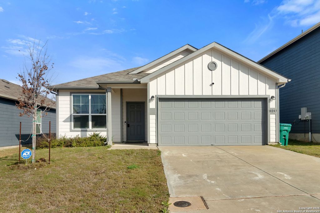 10243 Band Wagon, Converse, TX 78109