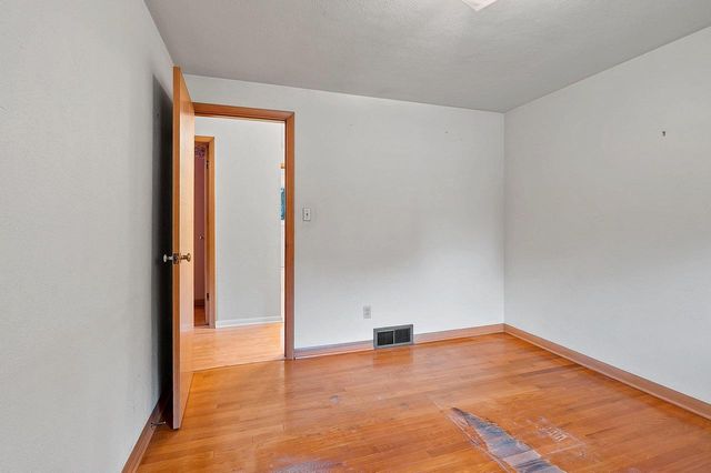 915 TOMMARK STREET, Green Bay, WI 54304