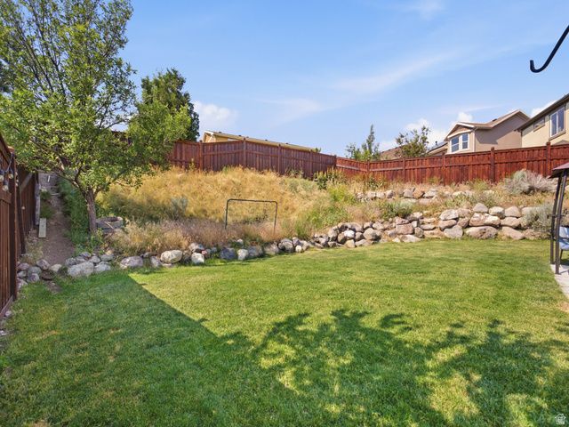 15107 S EAGLE CHASE DR, Draper, UT 84020