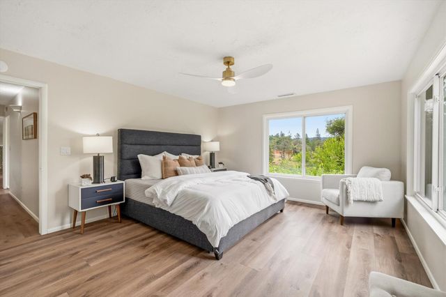 13748 Marin Pl, Grass Valley, CA 95949
