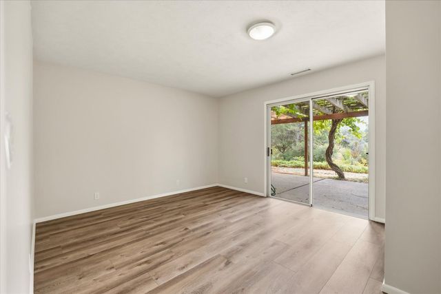 13748 Marin Pl, Grass Valley, CA 95949