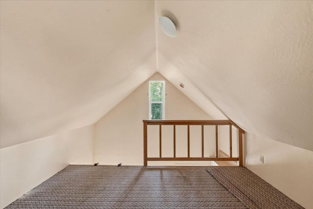 13748 Marin Pl, Grass Valley, CA 95949
