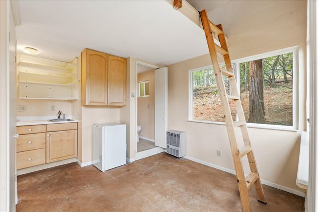 13748 Marin Pl, Grass Valley, CA 95949