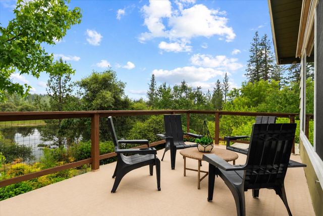 13748 Marin Pl, Grass Valley, CA 95949