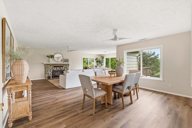 13748 Marin Pl, Grass Valley, CA 95949