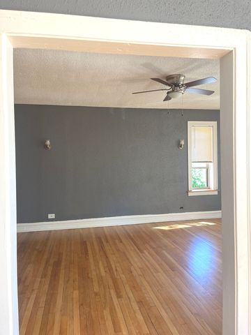 7655 S Yates Boulevard 2406-2, Chicago, IL 60649
