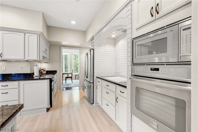 15 Hidden Valley, Rocky River, OH 44116