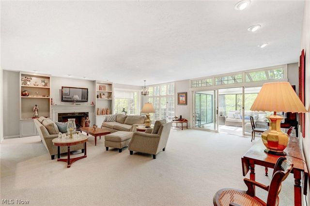 15 Hidden Valley, Rocky River, OH 44116