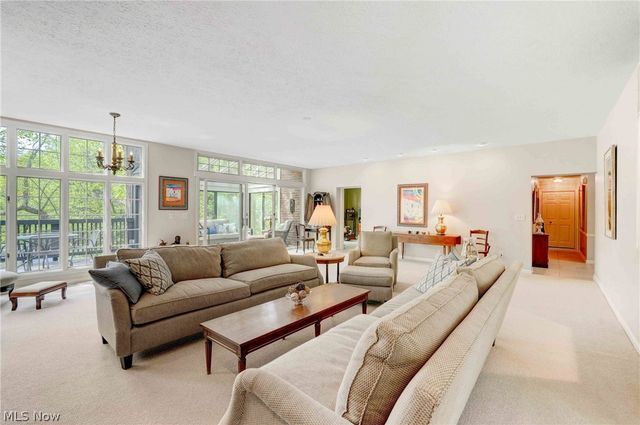 15 Hidden Valley, Rocky River, OH 44116