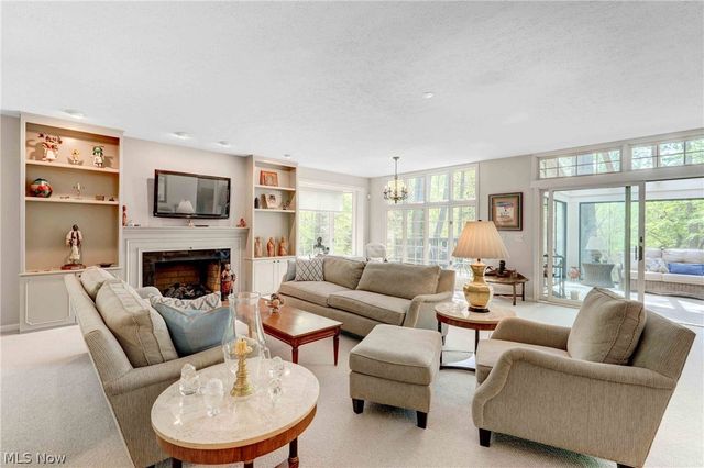 15 Hidden Valley, Rocky River, OH 44116