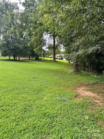 156 Brooks Street, Troutman, NC 28166