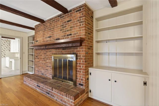 323 Sherwood DR, Suffolk, VA 23434