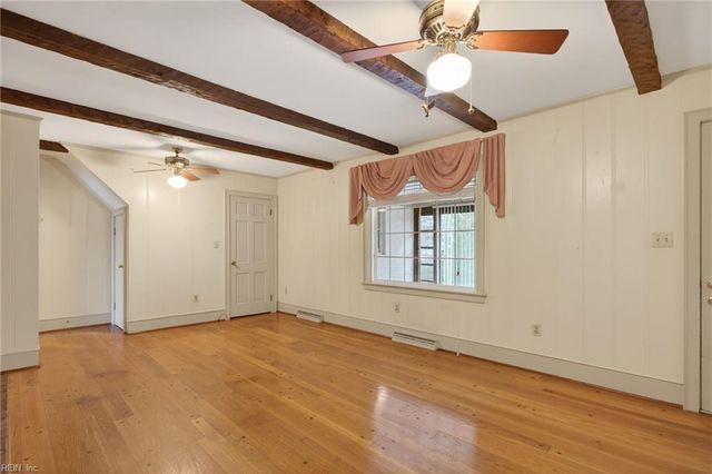 323 Sherwood DR, Suffolk, VA 23434