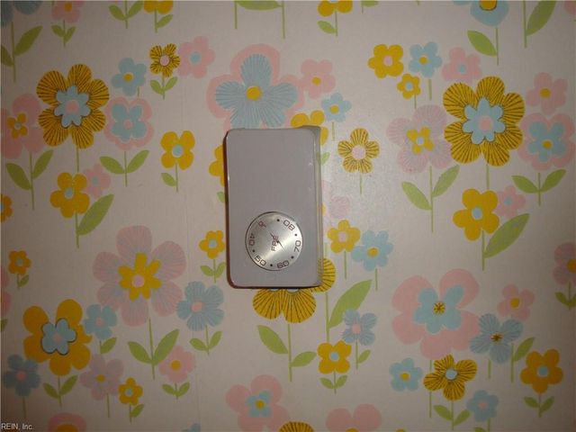 323 Sherwood DR, Suffolk, VA 23434