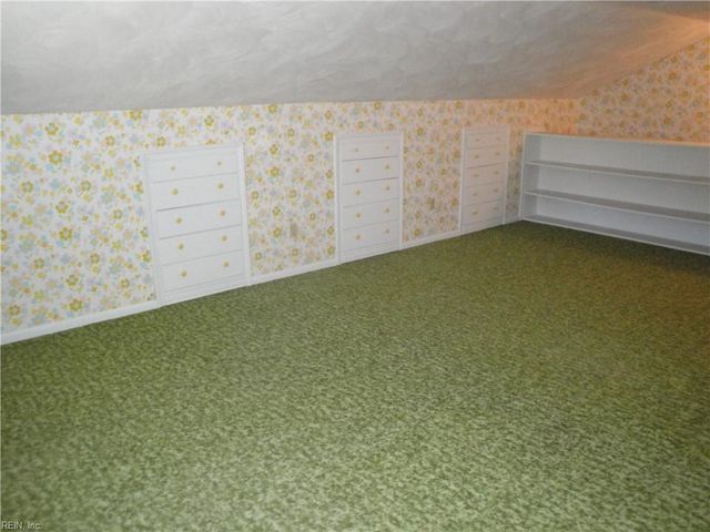 323 Sherwood DR, Suffolk, VA 23434