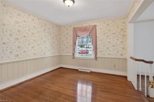 323 Sherwood DR, Suffolk, VA 23434