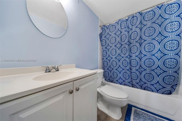 1455 N Treasure Drive PHH, North Bay Village, FL 33141