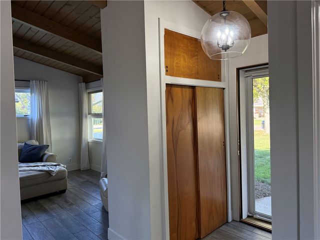 1579 Lakeview Road, Hamburg, NY 14085
