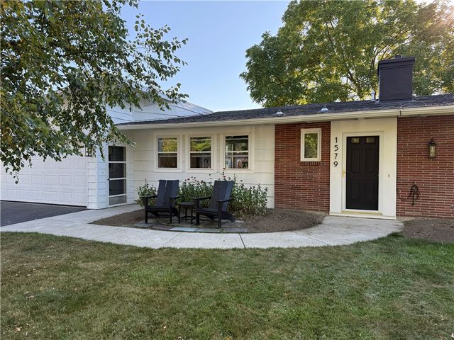 1579 Lakeview Road, Hamburg, NY 14085
