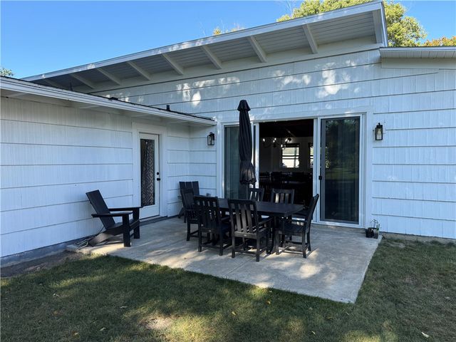 1579 Lakeview Road, Hamburg, NY 14085