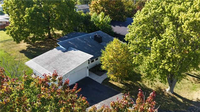 1579 Lakeview Road, Hamburg, NY 14085