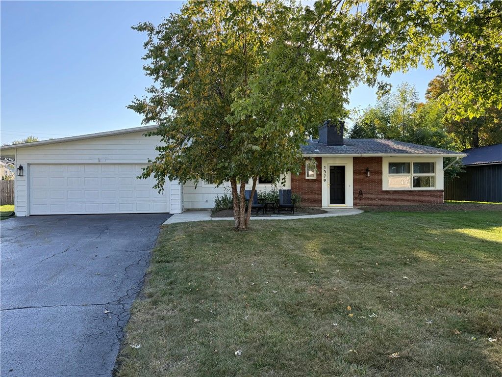 1579 Lakeview Road, Hamburg, NY 14085