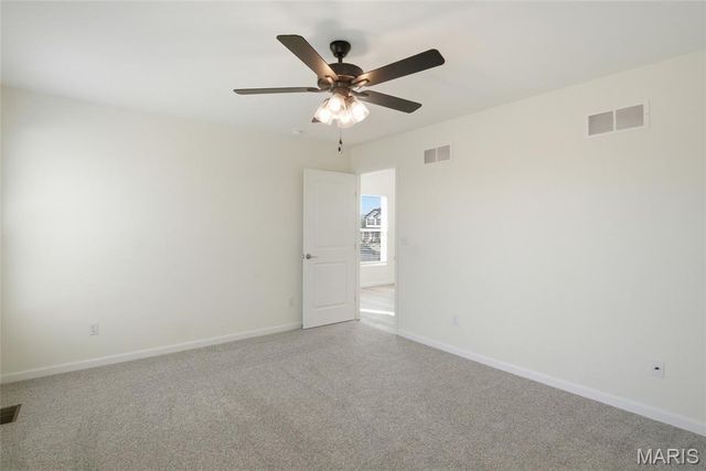 1123 Castle Green Drive, Waterloo, IL 62298