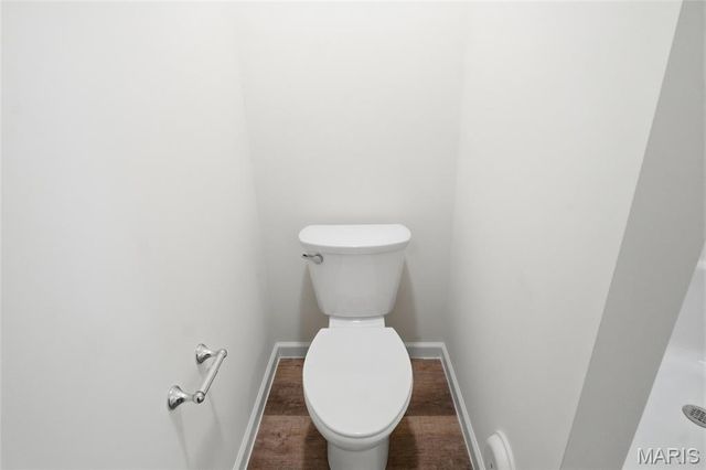 1123 Castle Green Drive, Waterloo, IL 62298