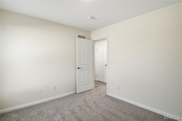 1123 Castle Green Drive, Waterloo, IL 62298