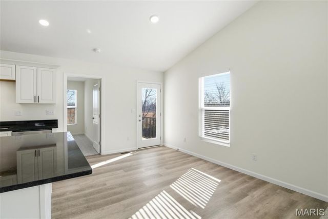 1123 Castle Green Drive, Waterloo, IL 62298