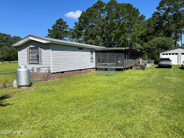 471 Ball Park Road, Lumberton, NC 28358