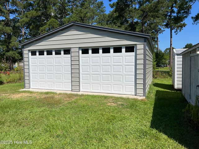 471 Ball Park Road, Lumberton, NC 28358