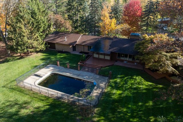 1326 Tomah Drive, Pleasant, MI 48858