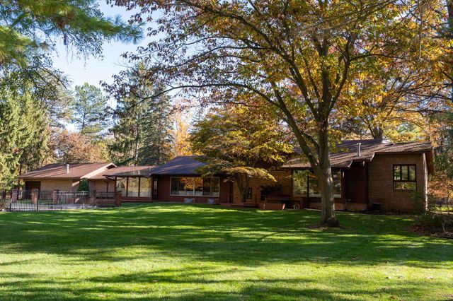 1326 Tomah Drive, Pleasant, MI 48858